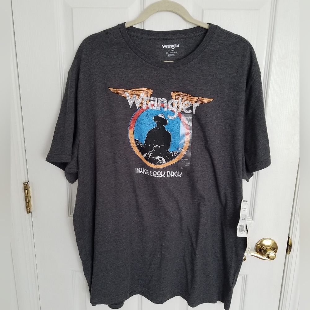 NWT Wrangler Short Sleeve Graphic Tshirt Never Look Back Size 2XL
